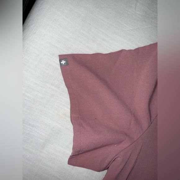 FIGS *LIMITED EDITION* Mineral Mauve Catarina Scrub Top XXL - Picture 6 of 7